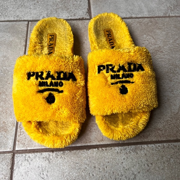 Prada Terrycloth Slides Giallo Yellow 38 - Picture 5 of 7